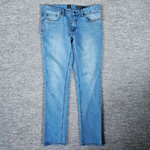 ROARK Jeans Mens 35x32 Blue Standard Slim Fit HWY 133 Denim Straight Leg Casual